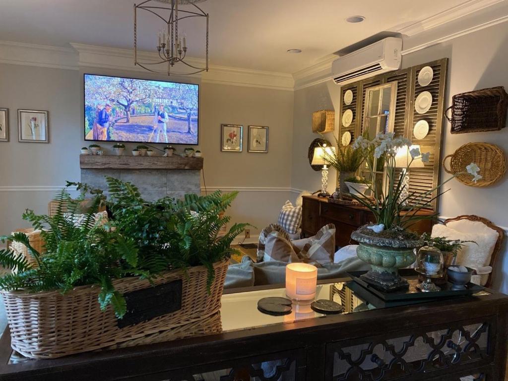 The Olive Bird Chalet In Central Gardens, Memphis Tn المظهر الخارجي الصورة
